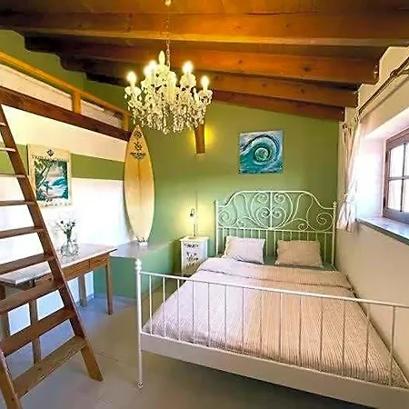 Alojamento de Acomodação e Pequeno-almoço Da Silva Surfcamp- 3 Bettzimmer Mit Fruehstueck