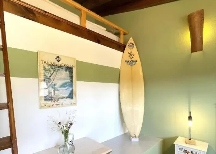 Da Silva Surfcamp- 3 Bettzimmer Mit Fruehstueck Отель типа 